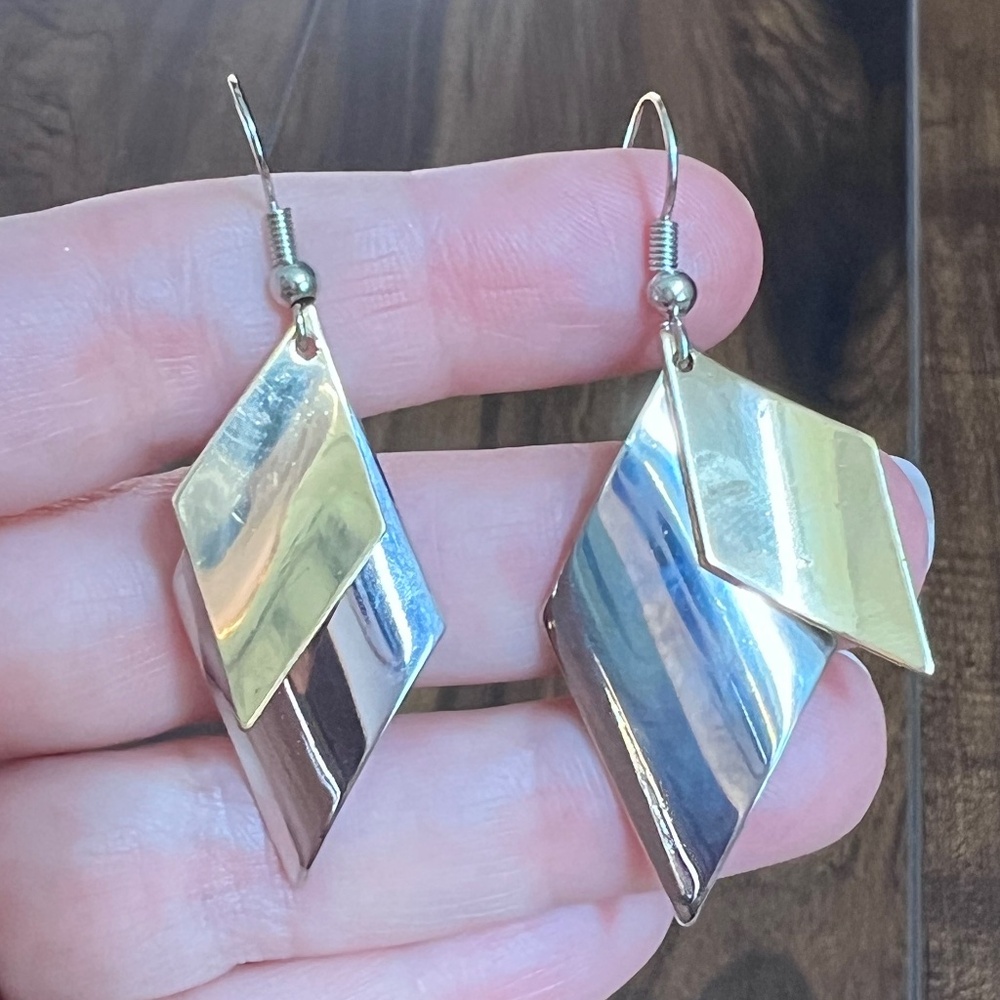 Two Tone Kite Shape Dangle Earrings